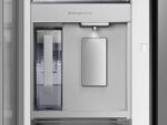 Bespoke 3-Door French Door Refrigerator (30 cu. ft.) with Beverage Center™ in Stainless Steel - Image 7